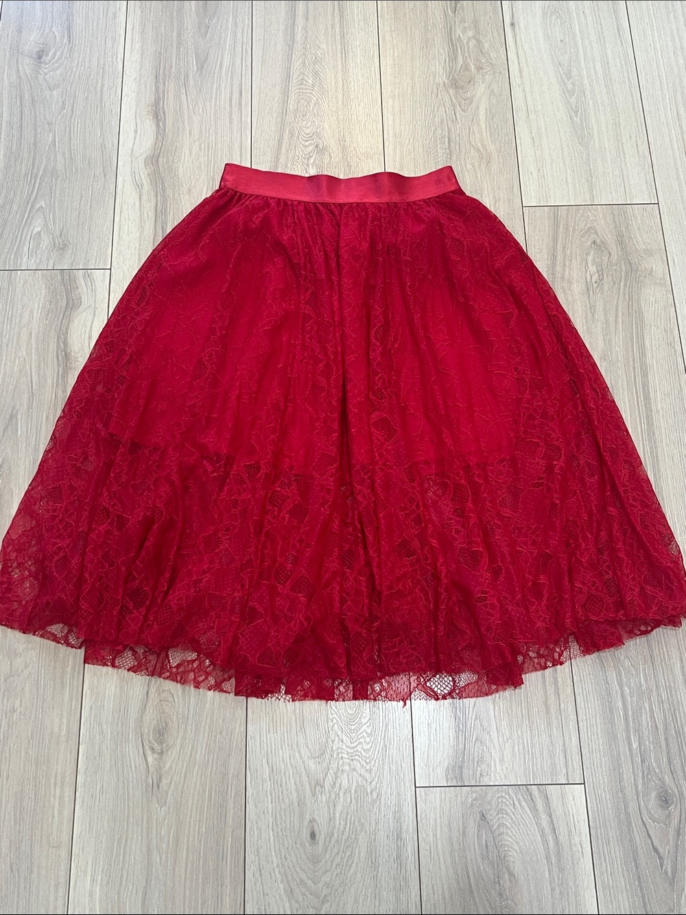 Guess Red Lace A-Line Midi Skirt with Elastic Waistband